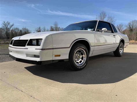 1985 Chevrolet Monte Carlo Sedan White Rwd Automatic Ss Classic