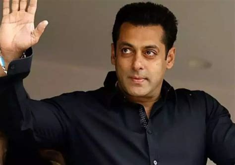 Salman Khan Steps Out Of His House After Firing Incident Fans Say