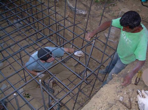 My Time in Honduras: How to Mix Concrete by Hand - Oh Lardy
