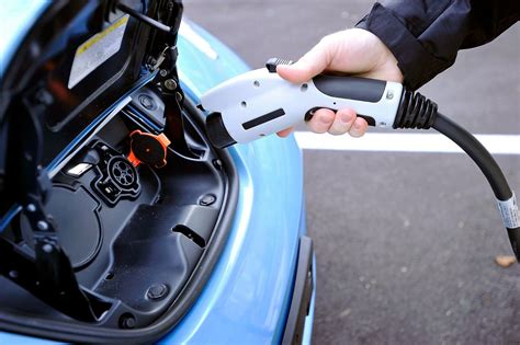 How Long Does It Take To Charge A Nissan Leaf At A Charging Station