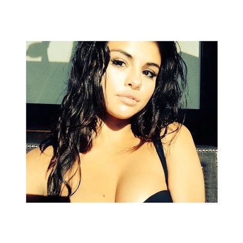 Selena Gomez é Uma Das Famosas Mais Sensuais Do Momento Você Resiste A