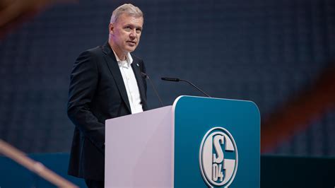 Offiziell Schalke plant MV am 17 Juli Förster neu im Rat