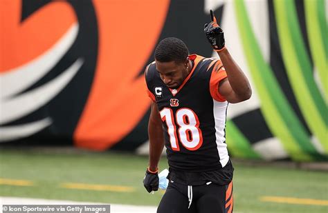 Two Time All Pro Wide Receiver Aj Green Announces His Retirement After