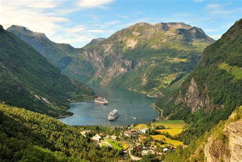 Fabulous Fjords & Stockholm Group Tour 2023 - Baltic Holidays