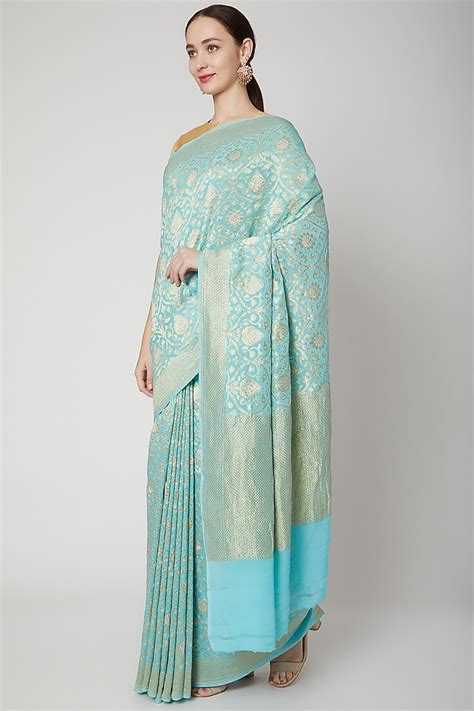 Sky Blue Handwoven Banarasi Saree Set Design By Mint N Oranges At Pernias Pop Up Shop 2024