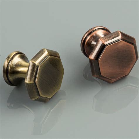 closet door knobs  pulls door knobs