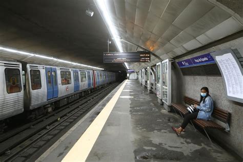 Circulação no Metro de Lisboa retomada após greve parcial dos