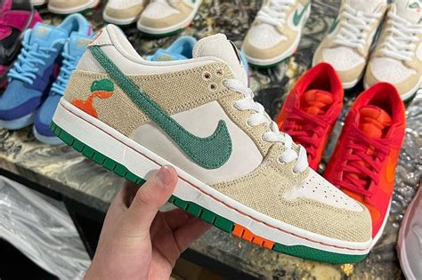 Primer Vistazo Al Jarritos X Nike Sb Dunk Low Desempacados