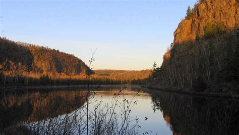 Crescent Lake – Superior Hiking