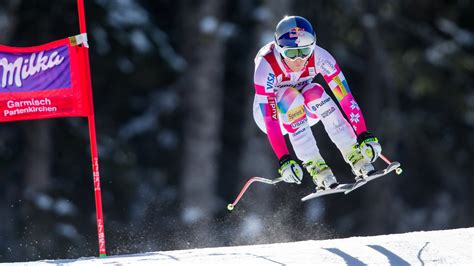 Vonn Wins World Cup Super-G in Germany