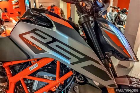 2022 KTM Duke 250 16 Paul Tan S Automotive News