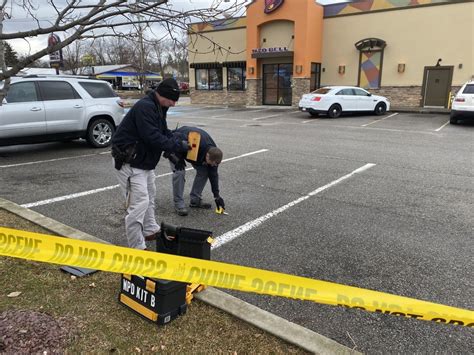 Mishawaka Taco Bell Shooting Leaves 1 Worker In Hospital Police