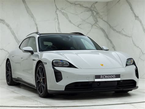 Porsche Taycan GTS Review The Track Day Electric Porsche Reviews 2023