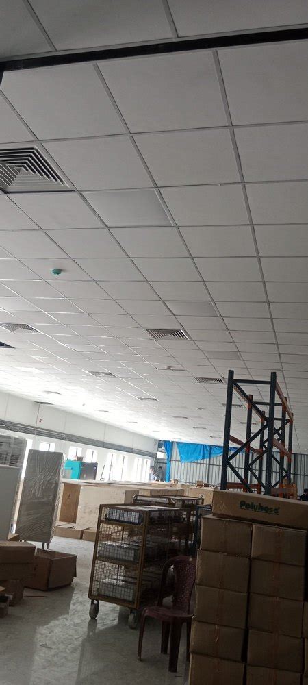 Armstrong Fiber False Ceiling At 150 Sq Ft Armstrong Ceiling Tile