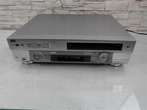 JVC HR DVS2 MAGNETOWID SUPER VHS MINIDV 13122394690 Oficjalne