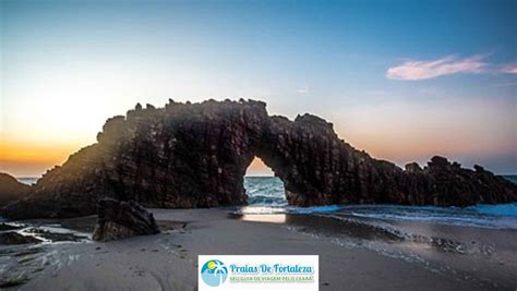 Vista Excepcional Visite A Pedra Furada Em Jericoacoara E Aprecie O