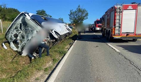 Plan Ro U De Interven Ie N V Lcea Un Autocar Plin Cu Copii A Lovit