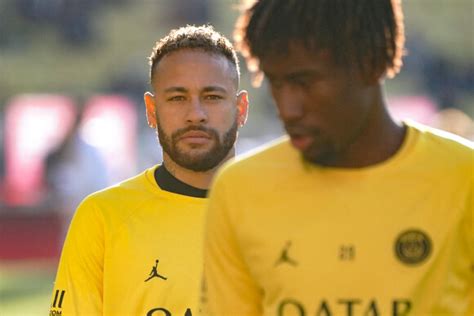 Neymar Installé Dans La Banlieue Chic De Paris Il Fait Vivre Un