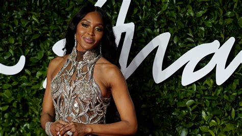 Coronavirus Naomi Campbell Isnt Wearing A Hazmat Suit For Laughs