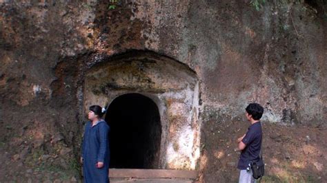 Foto Lada Di Balik Kisah Misteri Goa Belanda Jepang Dago Pakar