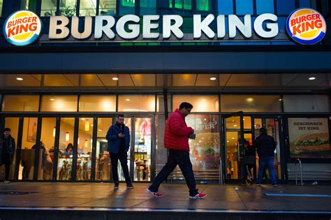 „team Wallraff” Gammel Essen Bei Burger King Läden Dicht Mopo