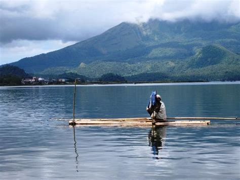 Lake Buhi and the World’s Smallest Commercially Harvested Fish - Travel to the Philippines