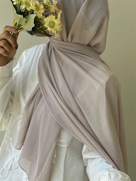 Malaysian Premium Silver Nude Chiffon Georgette Hijab Hijabs In