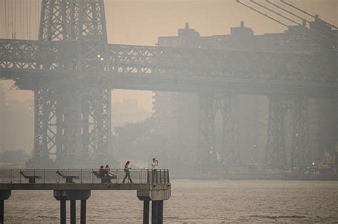 Incendi Canada Nube Di Fumo Fino A New York Allerta Per Decine Di