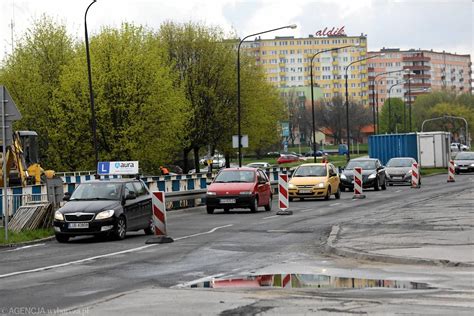 Lek Na Korki Darmowa Komunikacja Publiczna Felieton