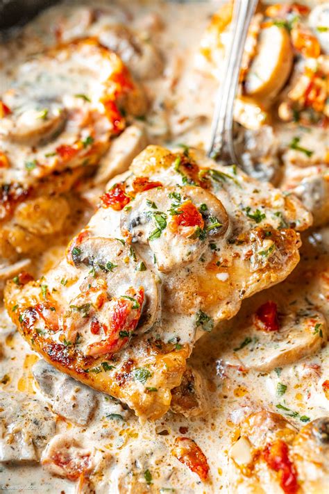 Garlic Chicken Thighs Recipe In Creamy Mushroom Sauce Chicken Thighs Recipe — Eatwell101