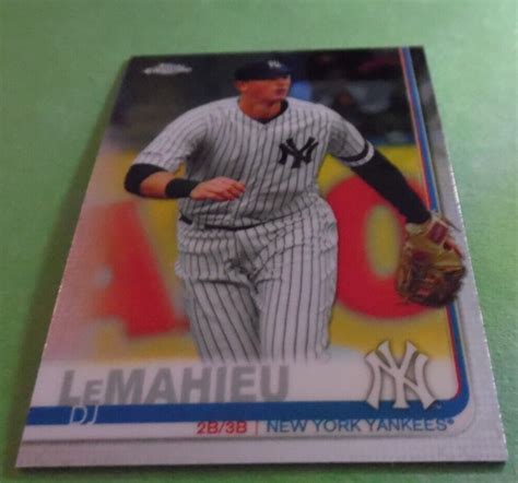 DJ LeMahieu 2019 Topps Chrome 5 Classic Baseball Card New York Yankees