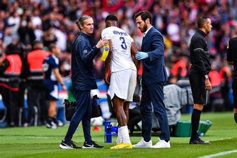 Foot PSG PSG Kimpembe la mauvaise nouvelle est tombée Foot 01