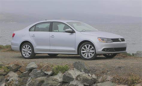 Photos 2011 Volkswagen Jetta