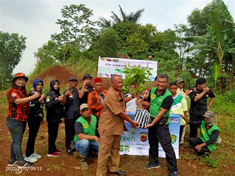 Muspika Dan Ormas Kolaborasi Hijaukan Akses Jalan Menuju SMPN 04 Gunung