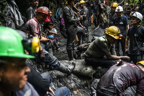 The Women Emerald Miners of Colombia