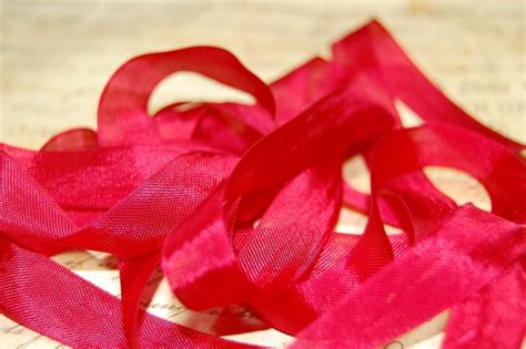 Ruby Red Vintage Seam Binding Ribbon - Etsy