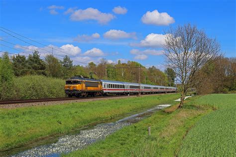 NS 1761 Mit IC 146 Nach Amsterdam Centraal Bei Hengelo NL Flickr