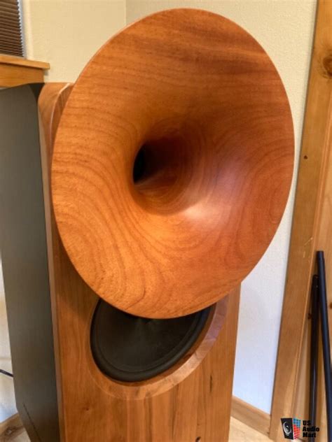 Viking Acoustics Berlin R Iii Photo Canuck Audio Mart