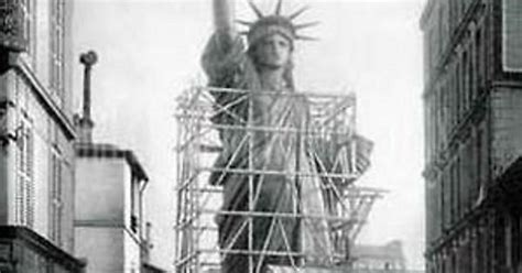 Paris Rue Chazelles Construction Of The Statue Of Liberty In The Workshops Of Bartholdi In