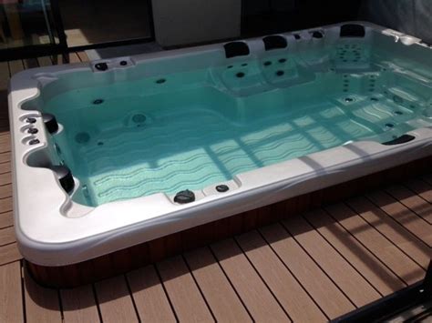 Spa De Nage C Tes D Armor Spa De Nage Piscine Polyester