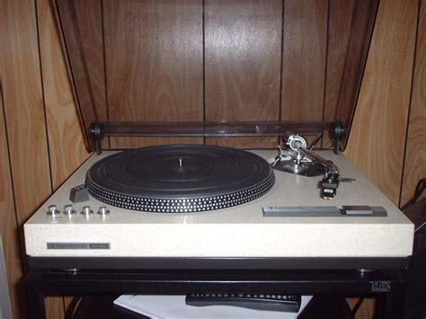 Kenwood KD 550 Turntable For Sale Canuck Audio Mart