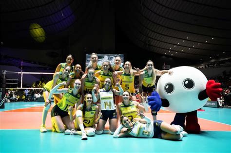 V Lei Feminino Brasil Vence Jap O E Garante Vaga Para Olimp Adas