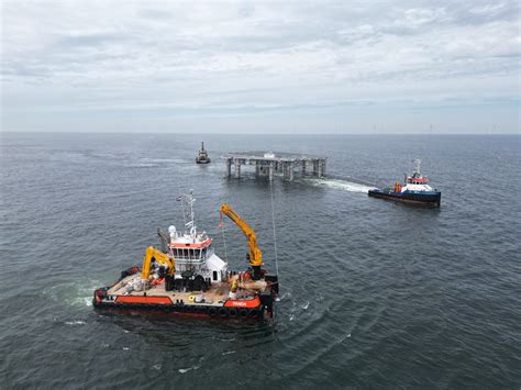 Solarduck And Rwe Successfully Install Offshore Floating Solar Pilot