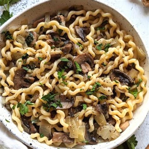 Vegan Mushroom Pasta Recipe The Herbeevore