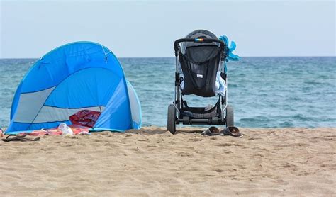 A Baby Beach Tent Can Protect Your Little One PERFECTLY!