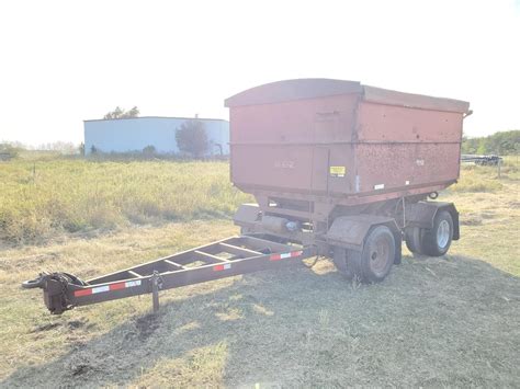 1979 Jay-Kee 24x8 Pup Grain Trailer BigIron Auctions