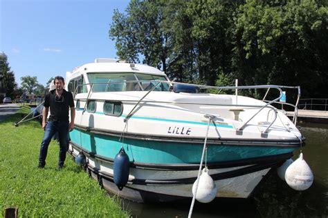 Trois Frontieres Diaporama Naviguer Sur Les Canaux Du Sud Alsace C