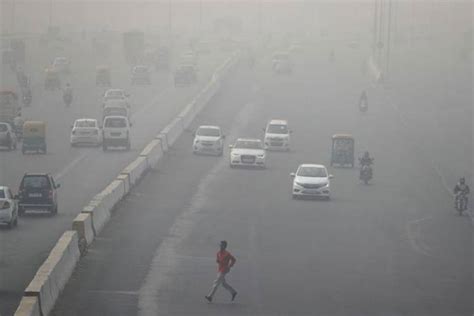 दिल्ली की वायु गुणवत्ता ‘बेहद खराब श्रेणी में आई बारिश के बाद सुधार की संभावना India Tv Hindi