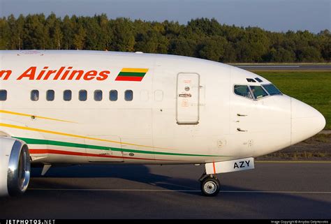 LY AZY Boeing 737 548 Lithuanian Airlines Arvydas Cetyrkovskis