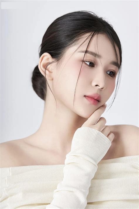 99 Ảnh hotgirl Dinh Nhi bikini khoe body nóng bỏng cuốn hút